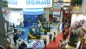 KOMATSU - 
